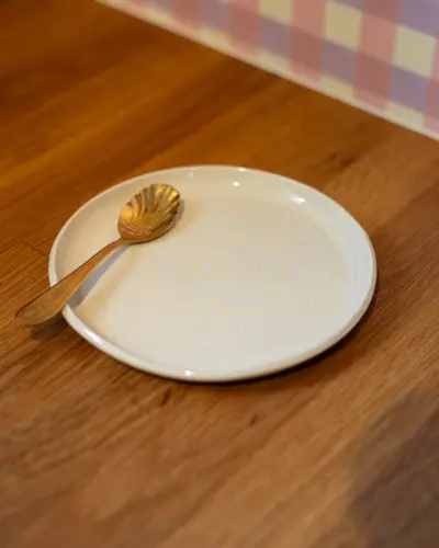 Assiette à dessert fleur jaune
